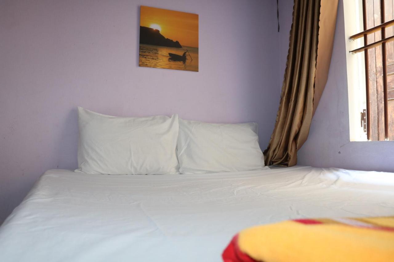 Hiep Tung Homestay Tân Hiệ Esterno foto