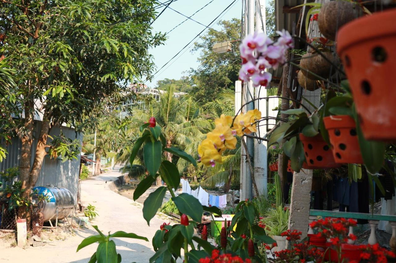 Hiep Tung Homestay Tân Hiệ Esterno foto