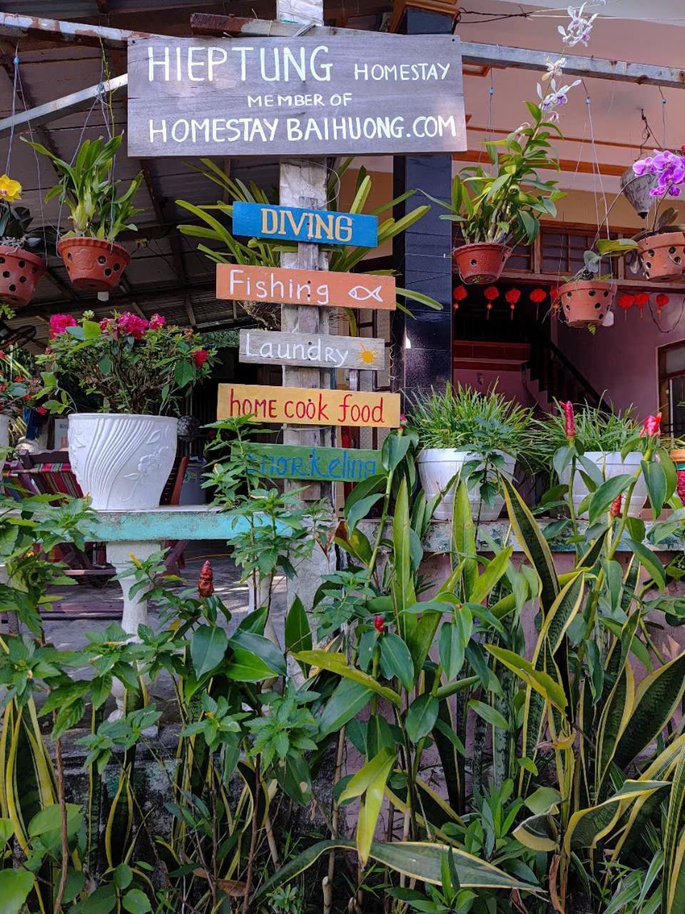 Hiep Tung Homestay Tân Hiệ Esterno foto